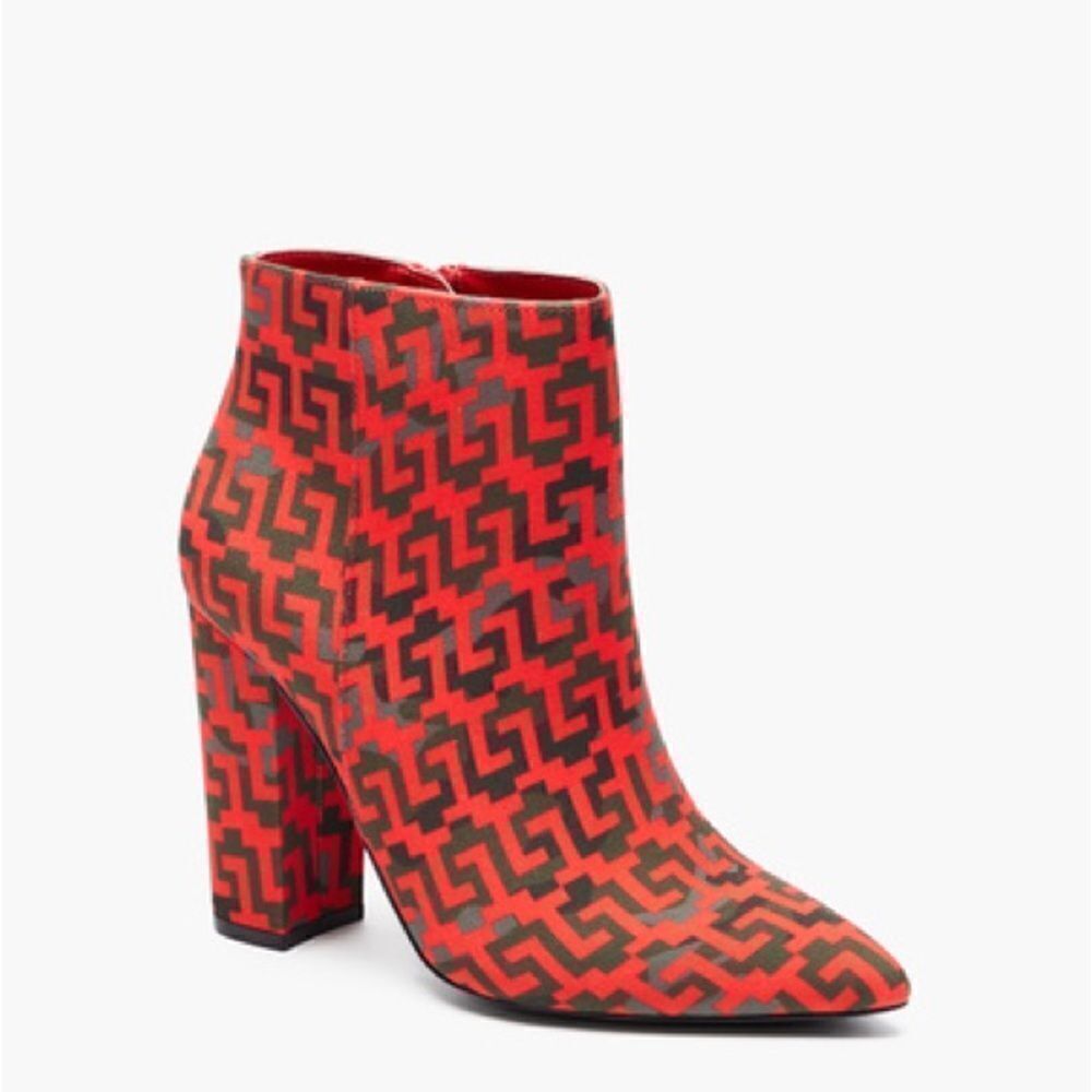 Minda Block Heel Bootie - Picture 2 of 5